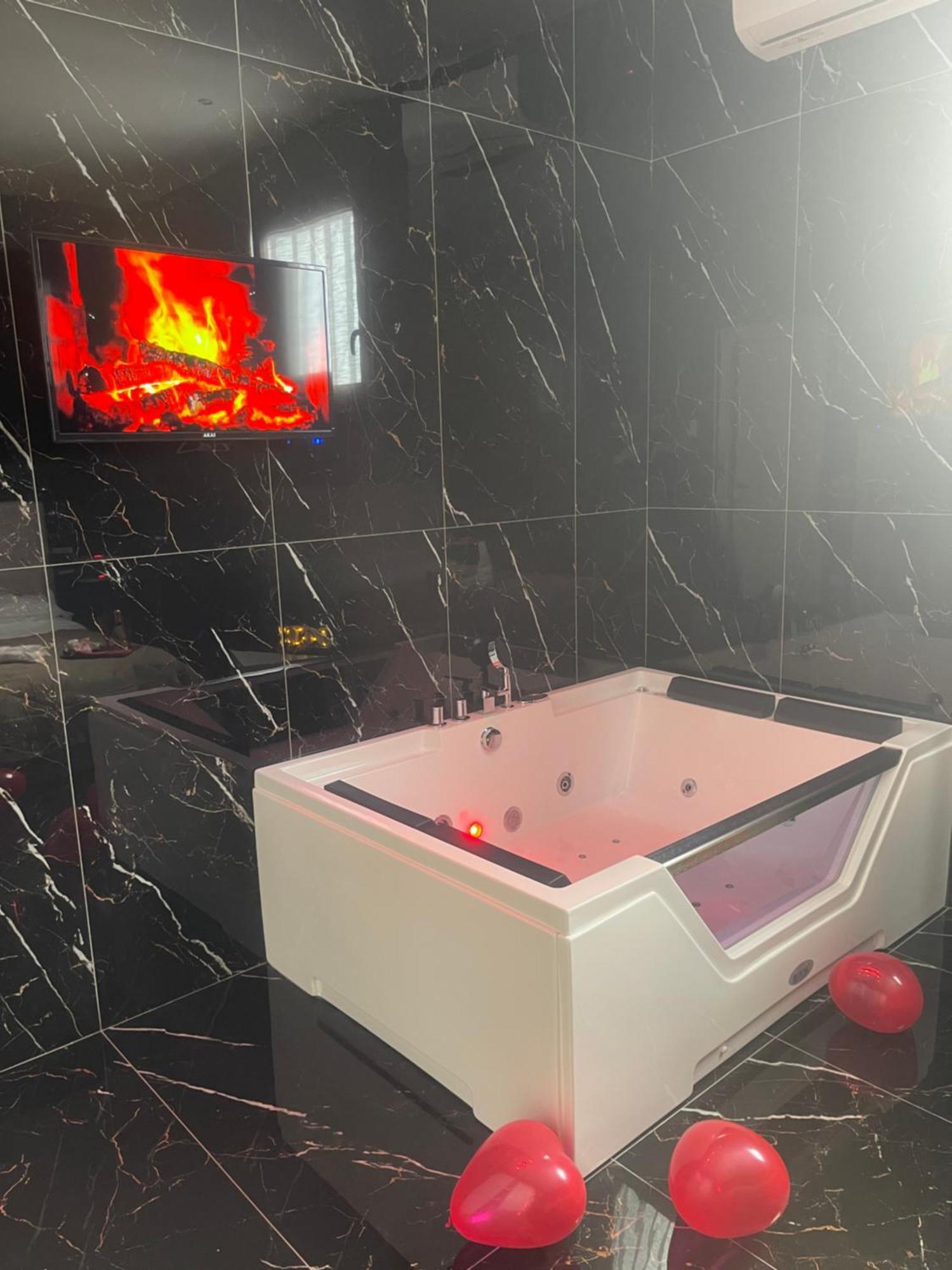 Life Hotel Casalnuovo Di Napoli Εξωτερικό φωτογραφία