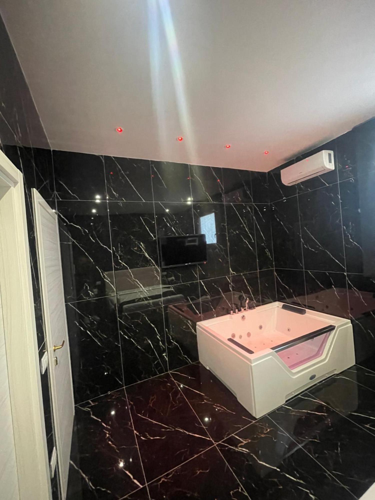 Life Hotel Casalnuovo Di Napoli Εξωτερικό φωτογραφία